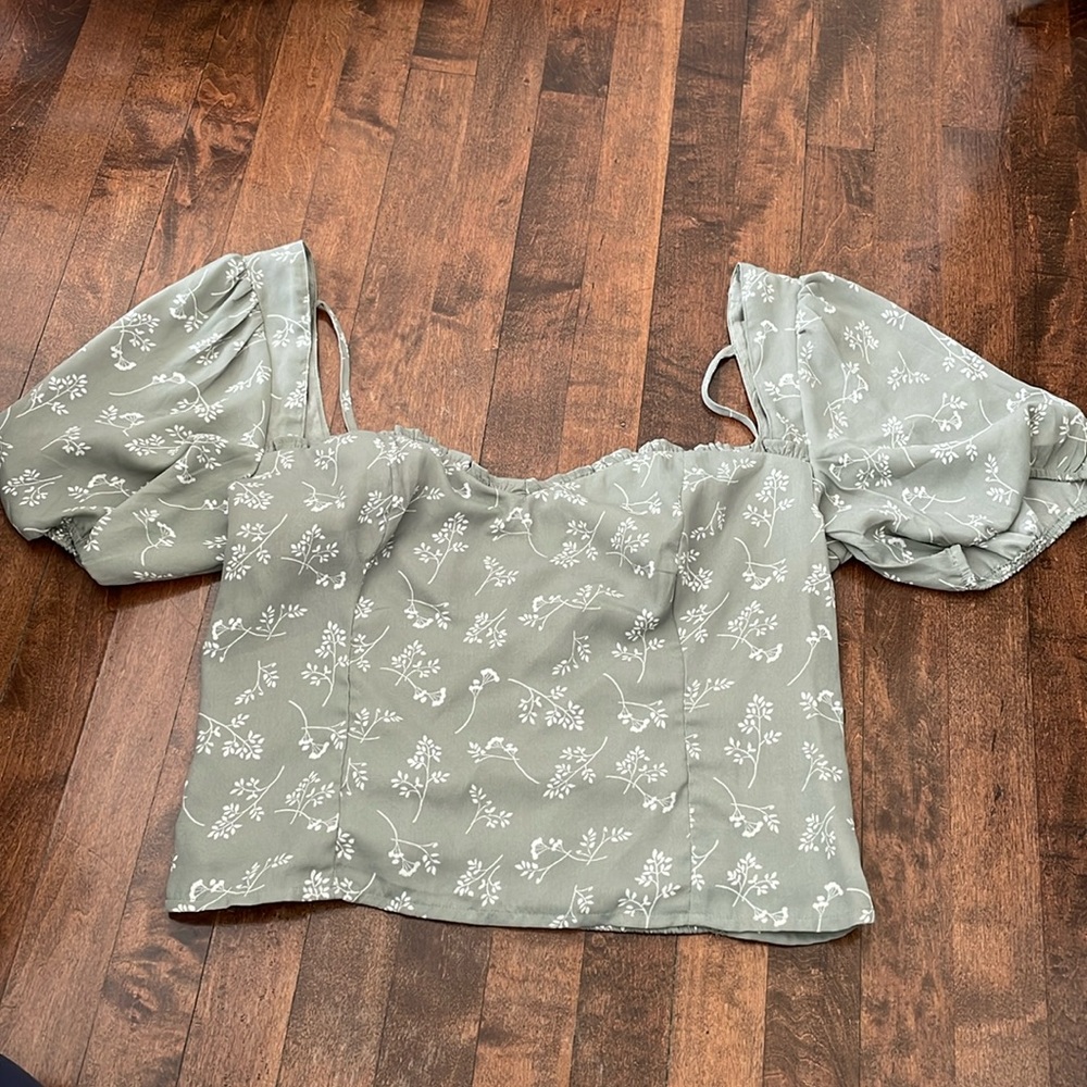 Abercrombie & Fitch Green Top